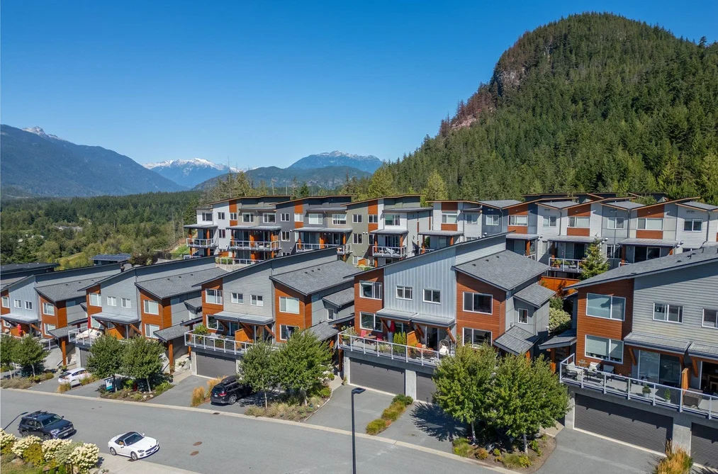 41314 HORIZON DRIVE, Squamish BC V8B 0Y7, Squamish BC — Residential for Sale - Photo 2