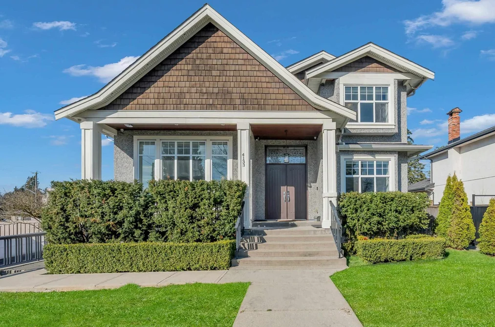 House for sale at 4133 Victory Street Burnaby British Columbia - MLS: R3126623