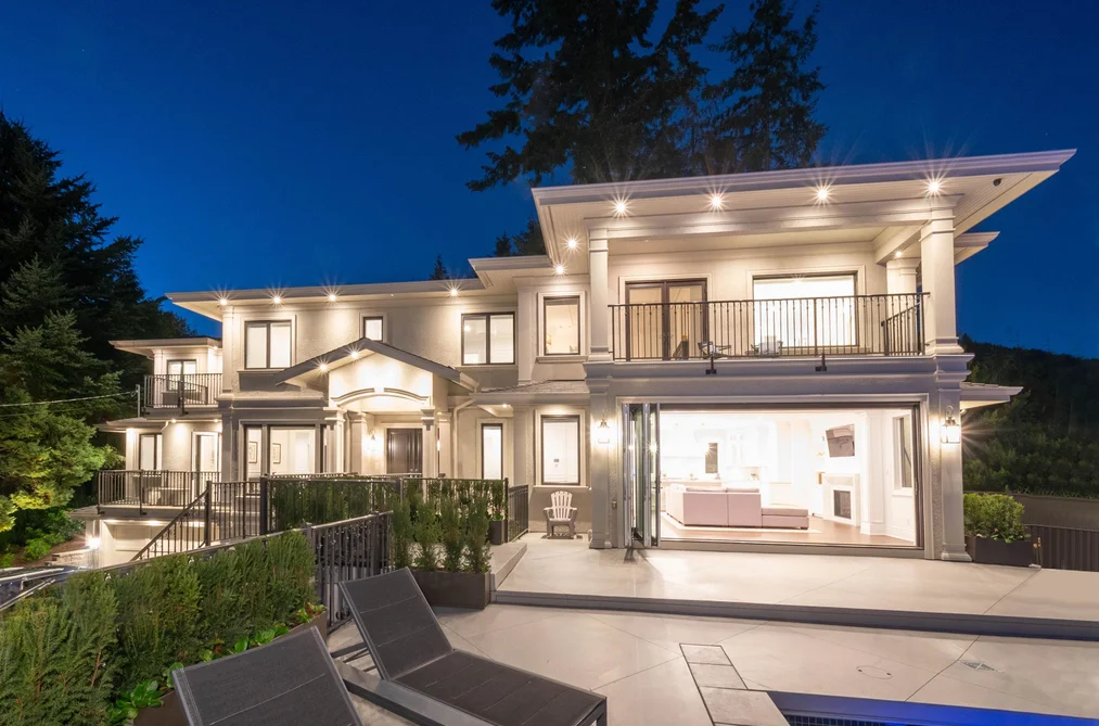4135 BURKEHILL PLACE, West Vancouver BC V7V 3M8, West Vancouver BC — Residential for Sale - Photo 2
