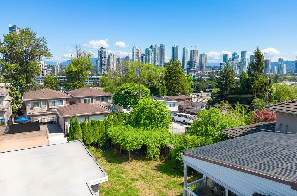 House for sale at 4137 Dominion Street Burnaby British Columbia - MLS: R3160275