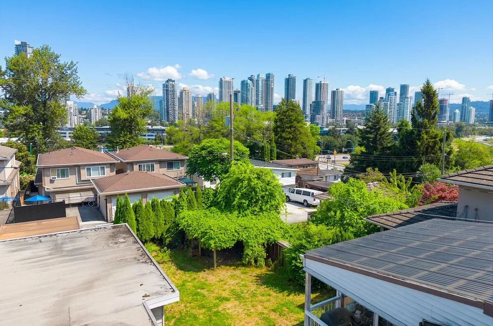 House for sale at 4137 Dominion Street Burnaby British Columbia - MLS: R3160275