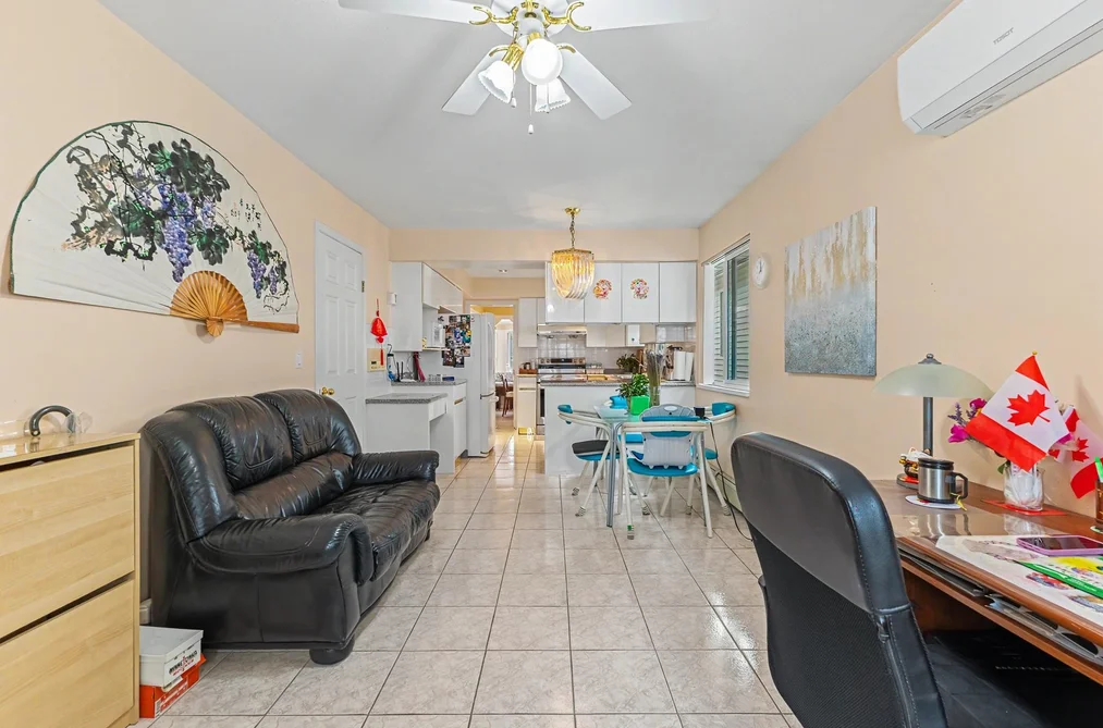 4137 PARKER STREET, Burnaby, BC — Residential for Sale — Photo 10 of 34