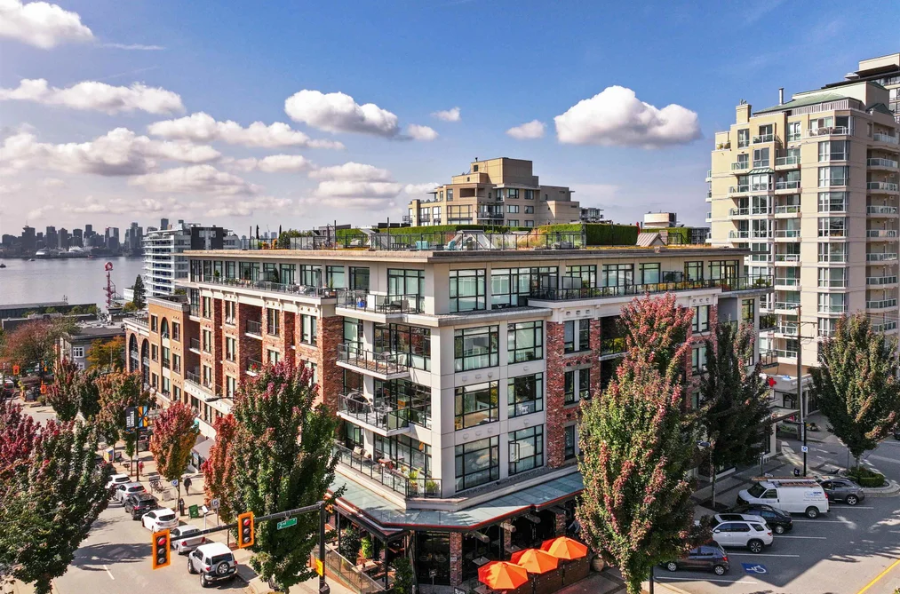 Condo for sale at 414 105 W 2nd Street North Vancouver British Columbia - MLS: R3166735