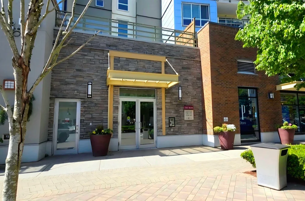 Condo for sale at 414 15735 Croydon Drive Surrey British Columbia - MLS: R3127158