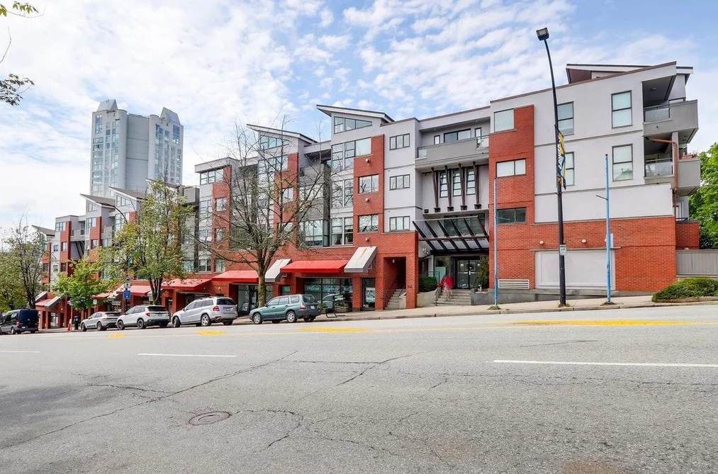 Condo for sale at 414 345 Lonsdale Avenue North Vancouver British Columbia - MLS: R3128625