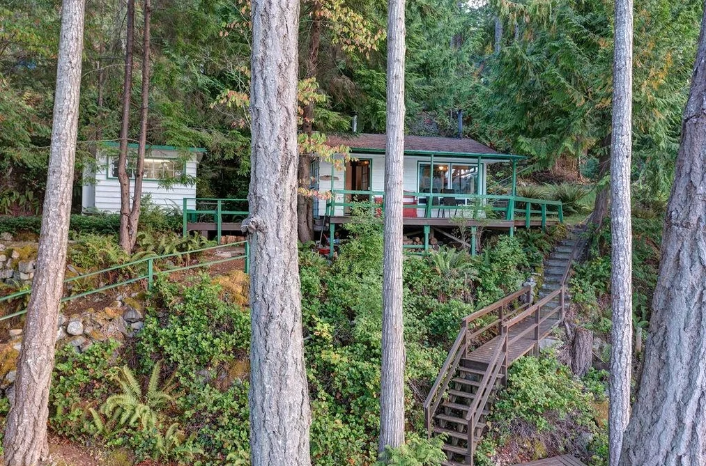 4141 Francis Peninsula Road, Pender Harbour, BC - MLS: R3163439 - Photo 10 4141 Francis Peninsula Road, Pender Harbour, BC - MLS: R3163439 - Photo 10
