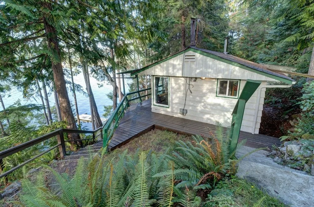 4141 Francis Peninsula Road, Pender Harbour, BC - MLS: R3163439 - Photo 6 4141 Francis Peninsula Road, Pender Harbour, BC - MLS: R3163439 - Photo 6