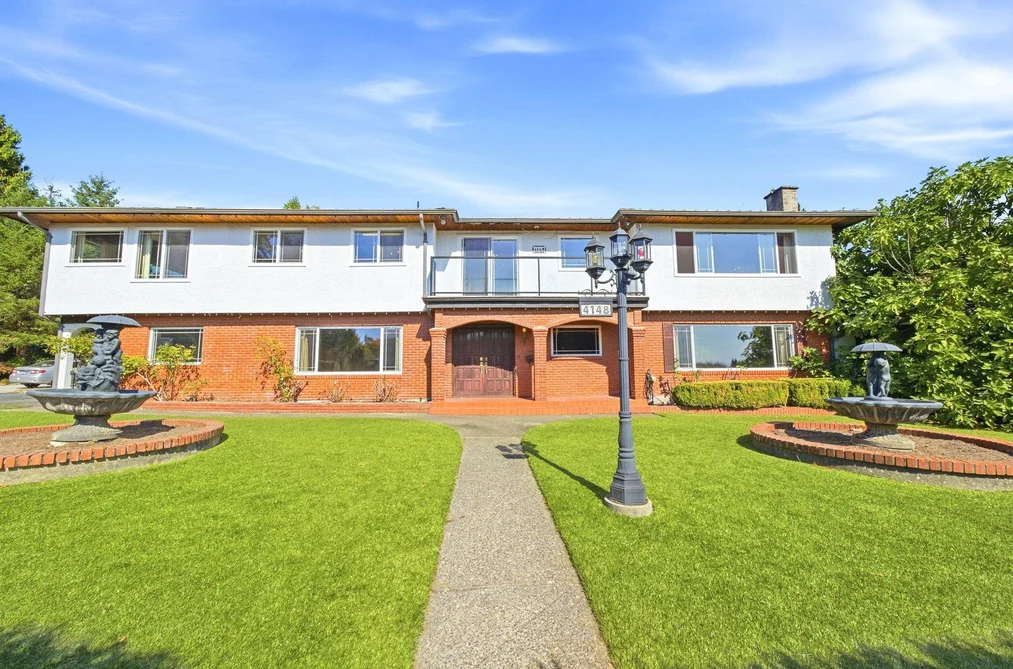 House for sale at 4148 Fairway Place North Vancouver British Columbia - MLS: R3168532