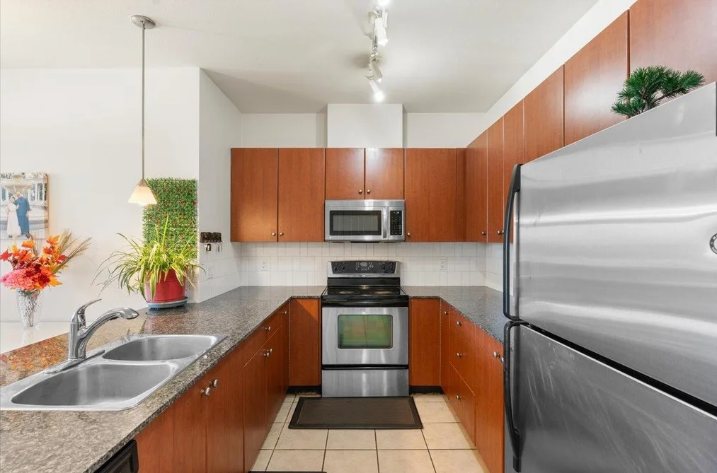 415 10180 153 STREET, Surrey BC V3R 0B5, Surrey BC — Residential for Sale - Photo 7