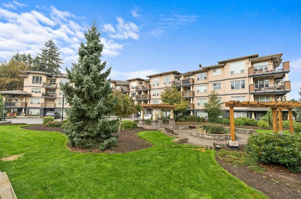 Condo for sale at 415 2565 Campbell Avenue Abbotsford British Columbia - MLS: R3070258