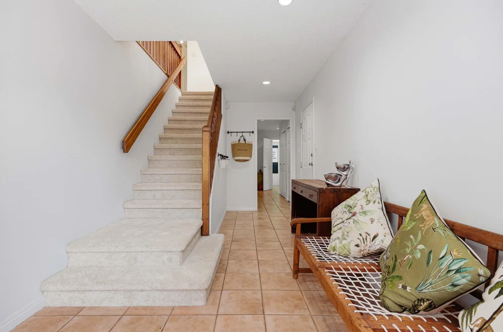 4150 BEST COURT, North Vancouver BC V7G 2E3, North Vancouver BC — Residential for Sale - Photo 2