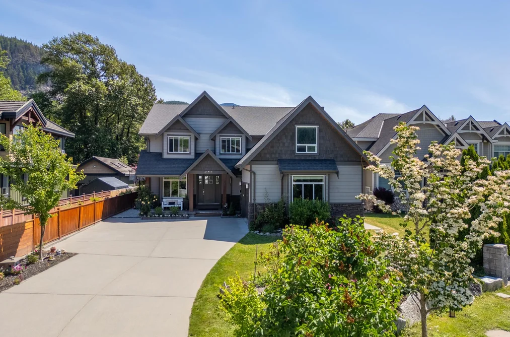 House for sale at 41510 Government Road Squamish British Columbia - MLS: R3132380