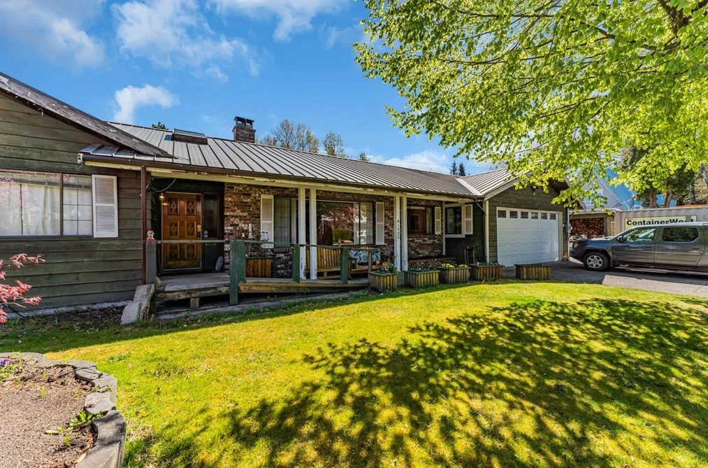 House for sale at 41520 Brennan Road Squamish British Columbia - MLS: R3101764
