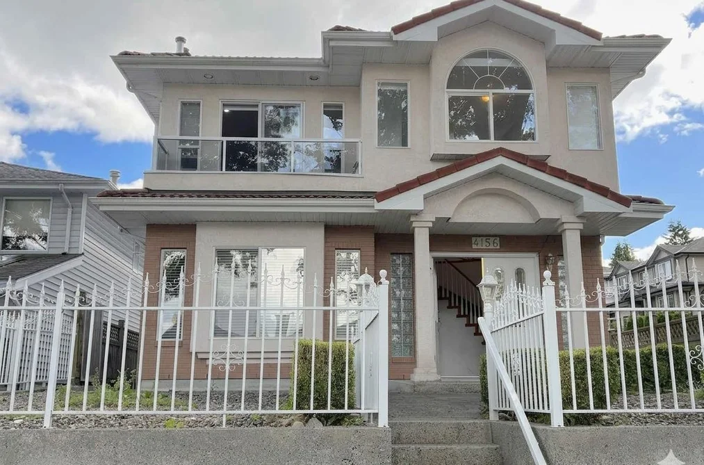 House for sale at 4156 Cambridge Street Burnaby British Columbia - MLS: R3132297