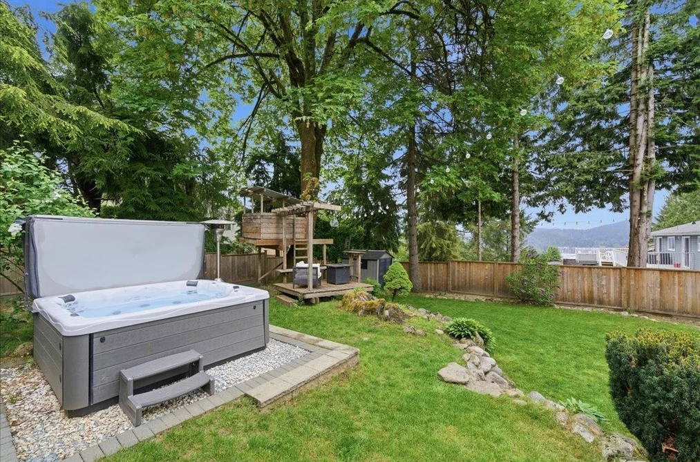 House for sale at 4158 Mt Seymour Parkway North Vancouver British Columbia - MLS: R3121797