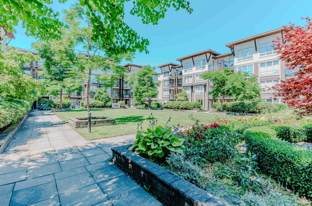 Condo for sale at 416 15988 26 Avenue Surrey British Columbia - MLS: R3088158