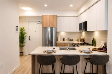 245 Bewicke Ave Unit 416, North Vancouver, BC - MLS: R3172075