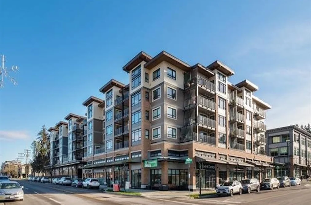 Condo for sale at 416 2525 Clarke Street Port Moody British Columbia - MLS: R3109639