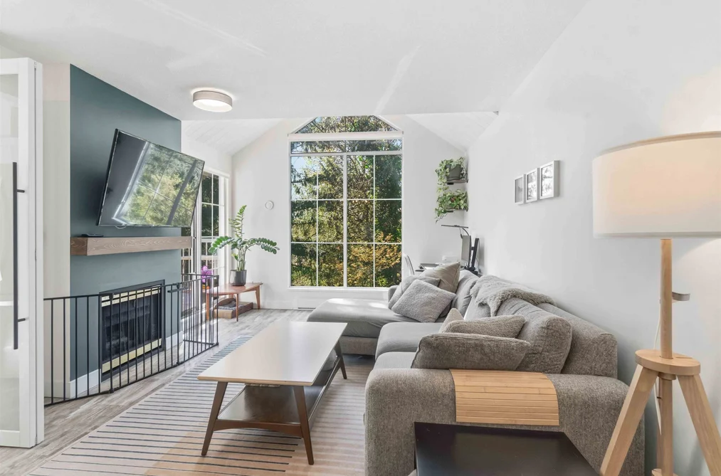 Condo for sale at 416 2678 Dixon Street Port Coquitlam British Columbia - MLS: R3110442