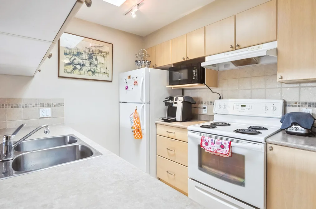 416 2891 E HASTINGS STREET, Vancouver BC V5K 5J8, Vancouver BC — Residential for Sale - Photo 4