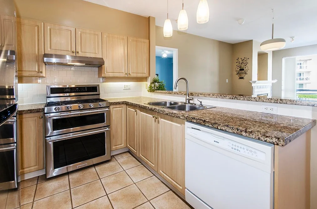 416 3629 DEERCREST DRIVE, North Vancouver BC V7G 2S9, North Vancouver BC — Residential for Sale - Photo 7