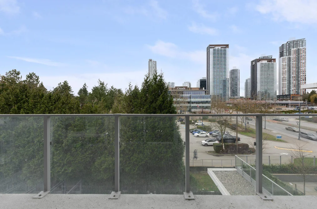416 9675 KING GEORGE BOULEVARD, Surrey BC V3T 0T7, Surrey BC — Residential for Sale - Photo 5