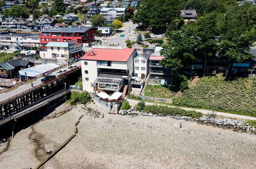416 MARINE DRIVE, Gibsons BC V0N 1V1, Gibsons BC — Residential for Sale — Photo 36 of 38