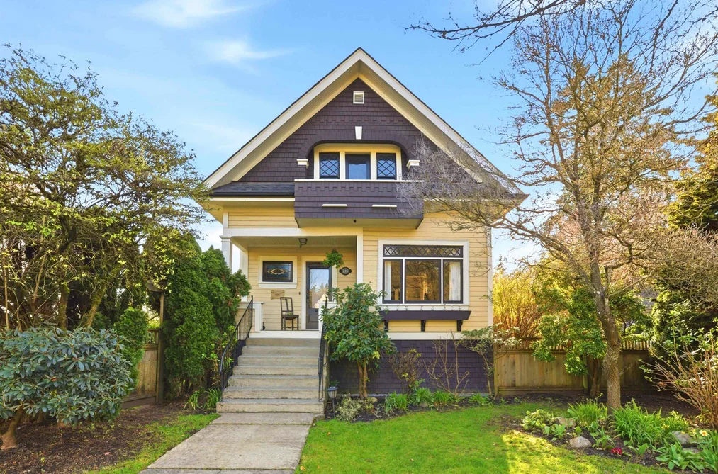 House for sale at 416 Second Street New Westminster British Columbia - MLS: R3121396