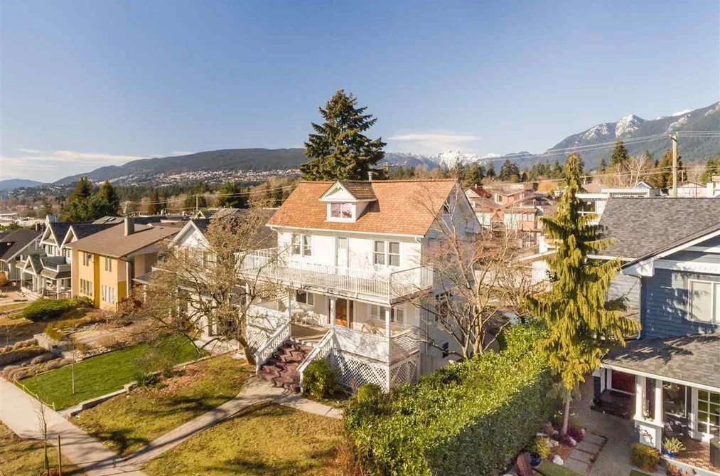 416 W 6th St, North Vancouver, BC - MLS: R3174028