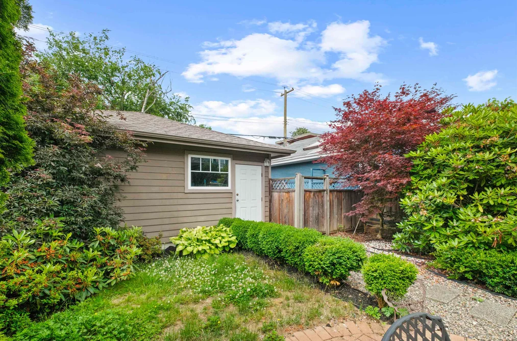 416 W KEITH ROAD, North Vancouver BC V7M 1M3, North Vancouver BC — Residential for Sale — Photo 13 of 31