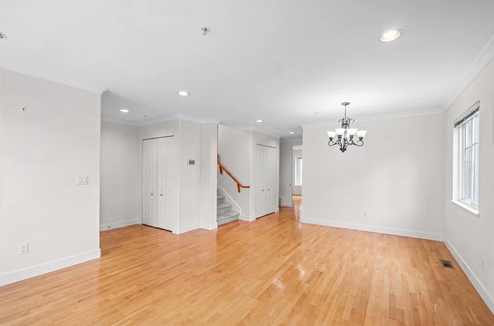 416 W KEITH ROAD, North Vancouver BC V7M 1M3, North Vancouver BC — Residential for Sale — Photo 22 of 31