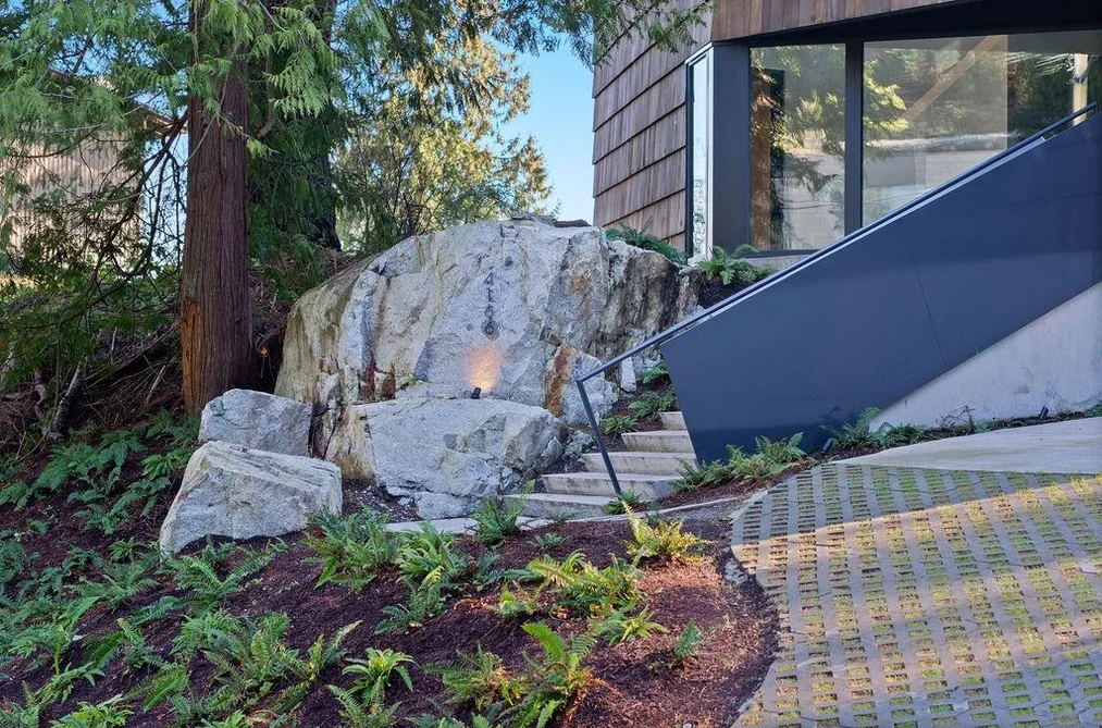4166 ROSE CRESCENT, West Vancouver BC V7V 2N8, West Vancouver BC — Residential for Sale - Photo 3