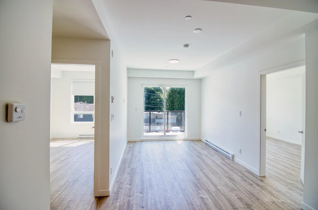 Condo for sale at 417 13969 96 Avenue Surrey British Columbia - MLS: R3123540