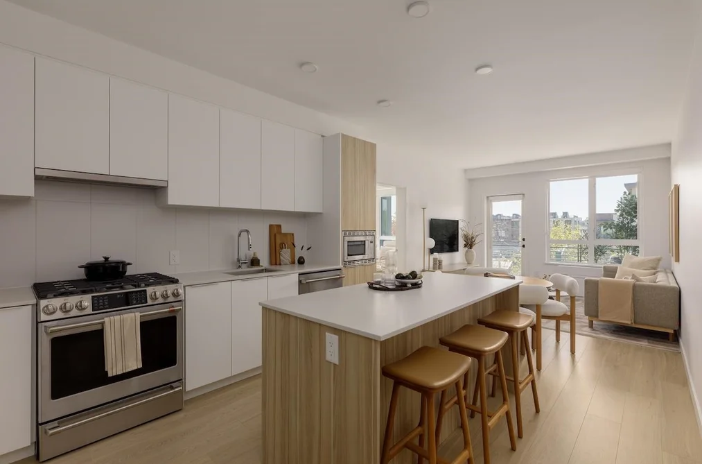 417 2450 GARDEN DRIVE, Vancouver BC V5N 0K1, Vancouver BC — Residential for Sale - Photo 2