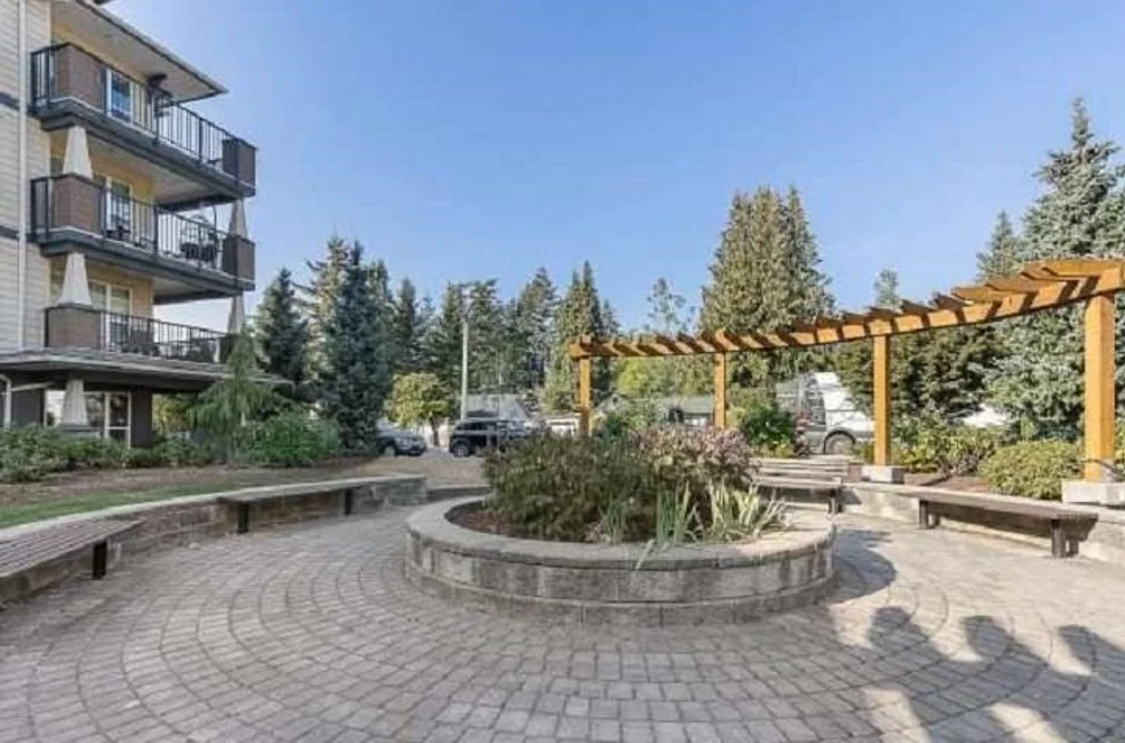 417 2565 CAMPBELL AVENUE, Abbotsford BC V2S 0E3, Abbotsford BC — Residential for Sale - Photo 2