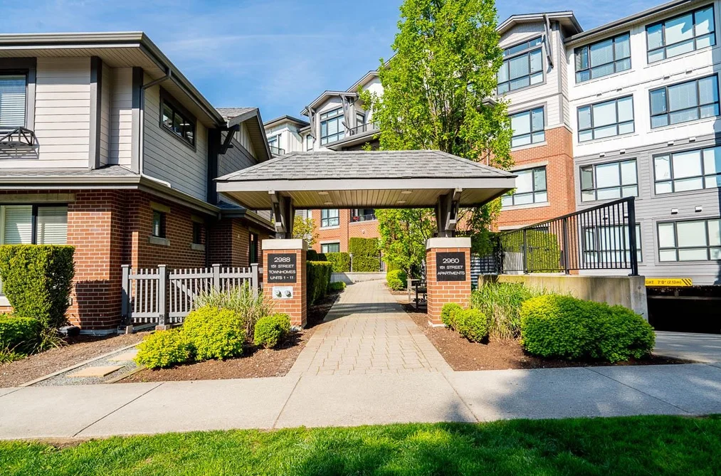 417 2960 151 STREET, Surrey BC V4P 0G3, Surrey BC — Residential for Sale - Photo 2