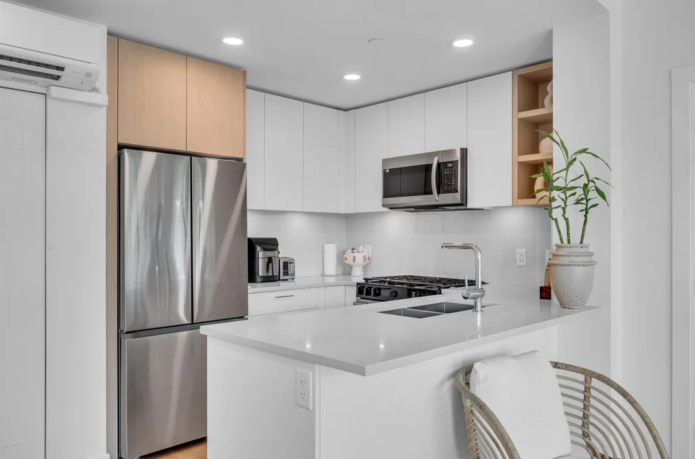 417 723 GROVER AVENUE, Coquitlam BC V3J 0L9, Coquitlam BC — Residential for Sale - Photo 5