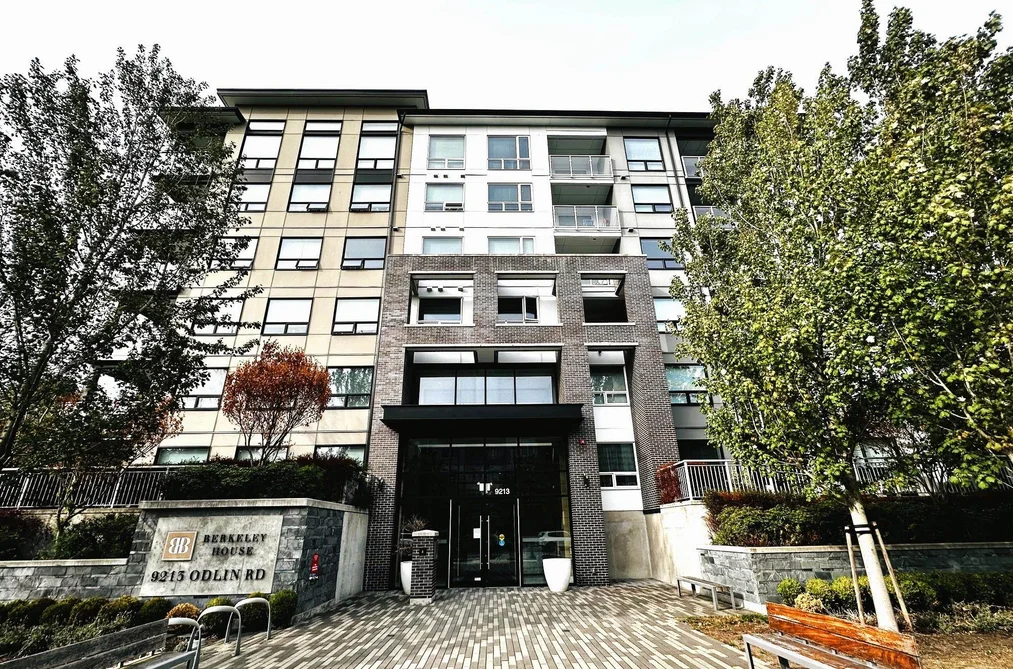 Condo for sale at 417 9213 Odlin Street Richmond British Columbia - MLS: R3164833