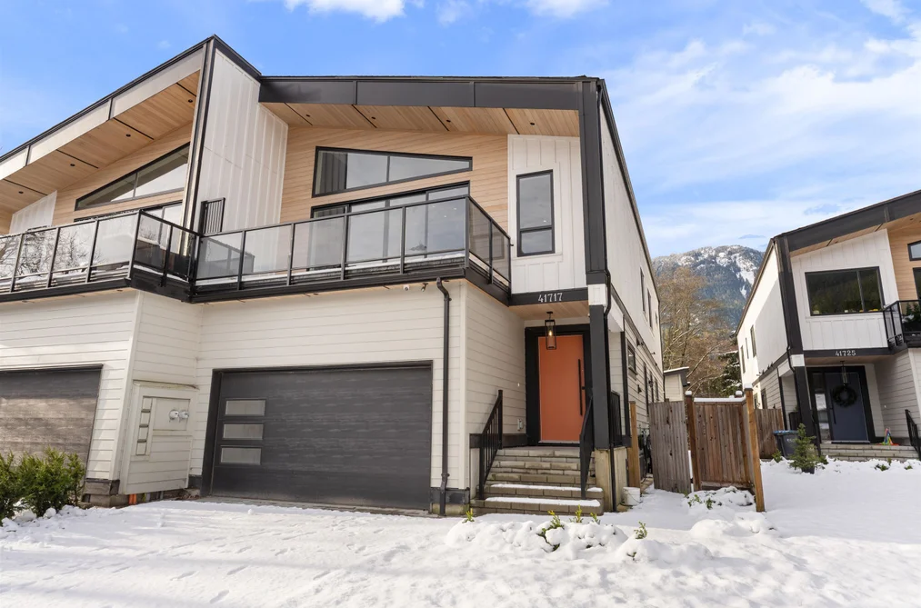 41717 GOVERNMENT ROAD, Squamish BC V0N 1H0, Squamish BC — Residential for Sale - Photo 5