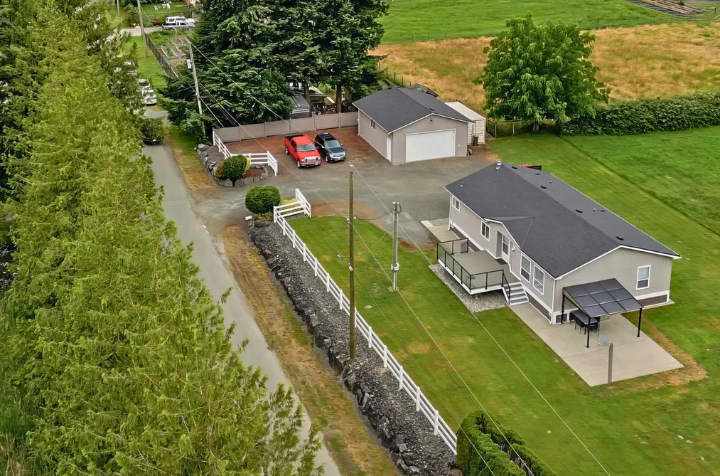 41725 HARE AVENUE, Yarrow BC V2R 5E9, Yarrow BC — Residential for Sale — Photo 31 of 35