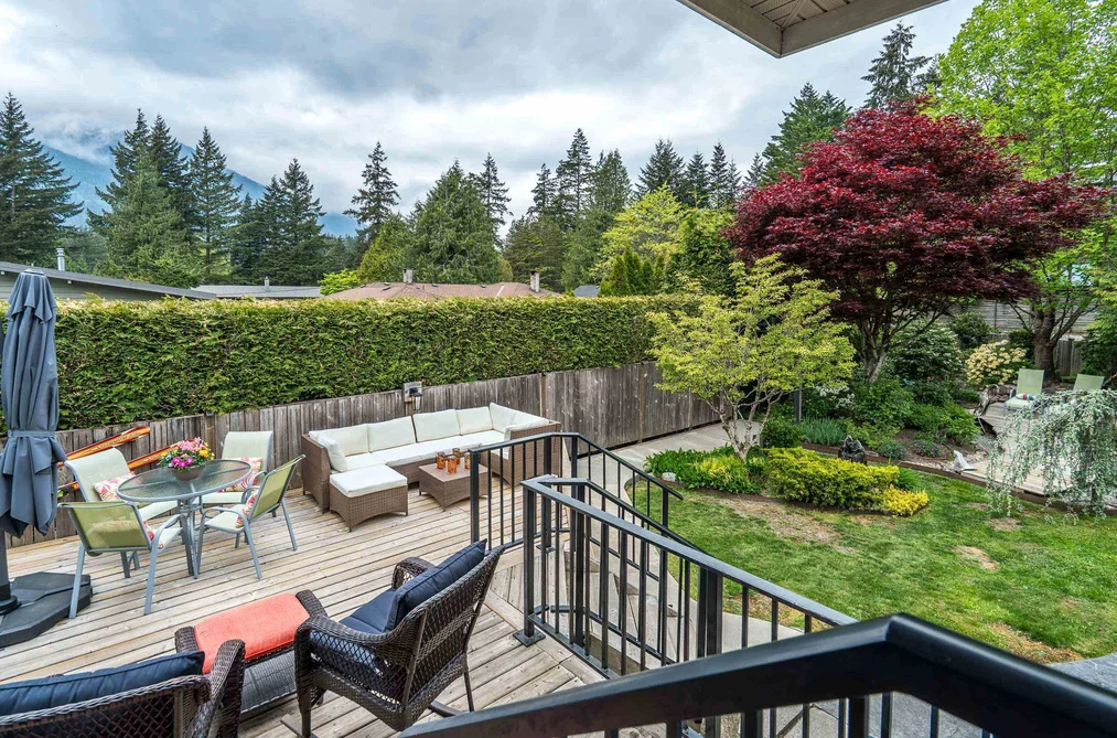41743 HONEY LANE, Squamish BC V0N 1H0, Squamish BC — Residential for Sale - Photo 2
