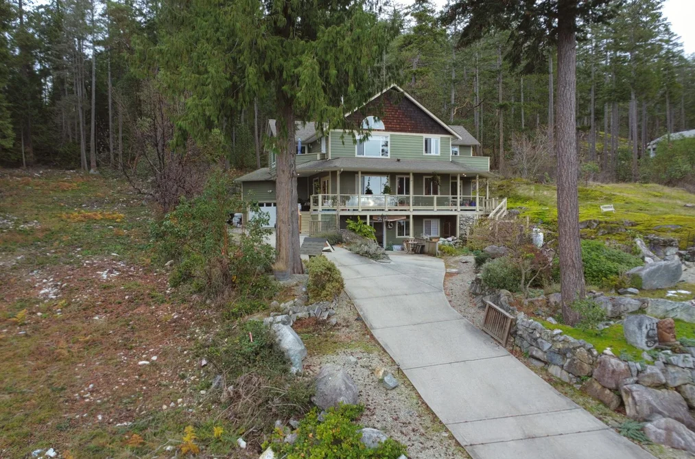 House for sale at 4177 Johnston Heights Drive Pender Harbour British Columbia - MLS: R3103640