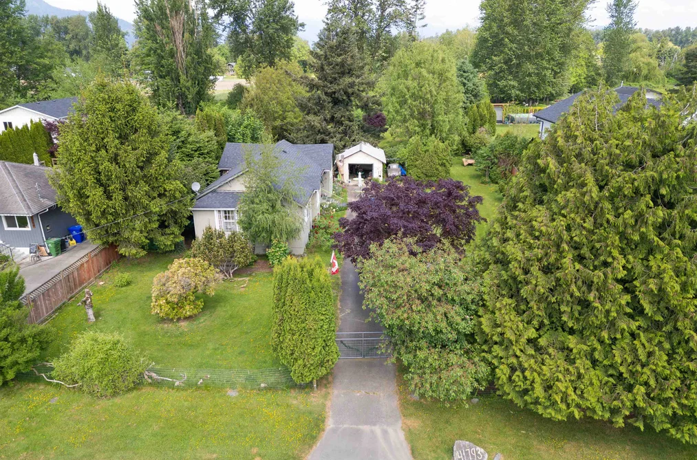 41793 YARROW CENTRAL ROAD, Yarrow BC V2R 5G3, Yarrow BC — Residential for Sale - Photo 2