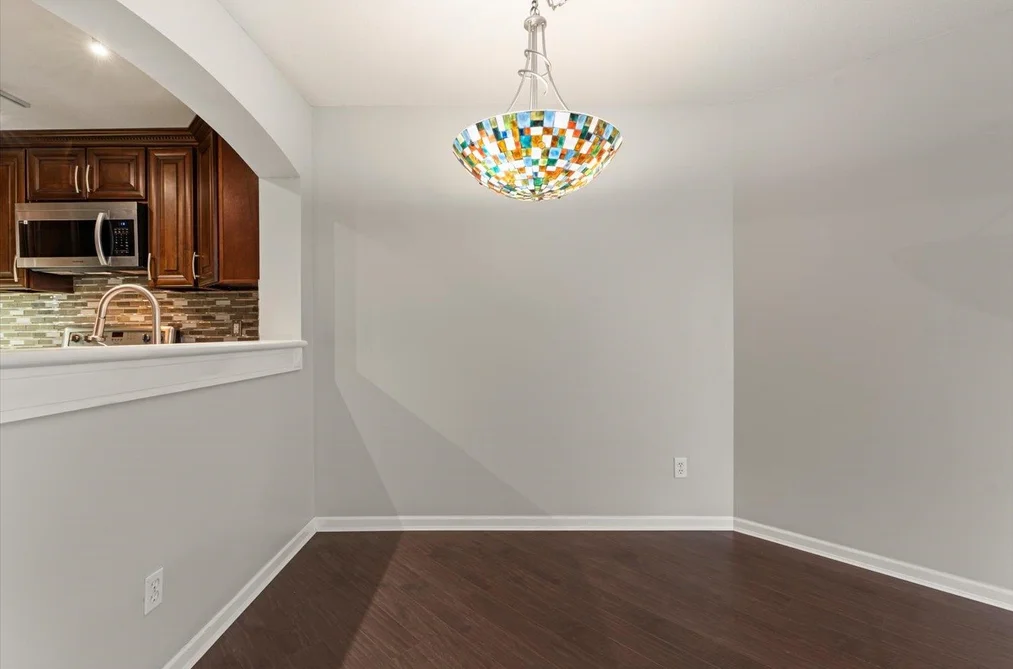 418 1242 TOWN CENTRE BOULEVARD, Coquitlam BC V3B 7R6, Coquitlam BC — Residential for Sale - Photo 6