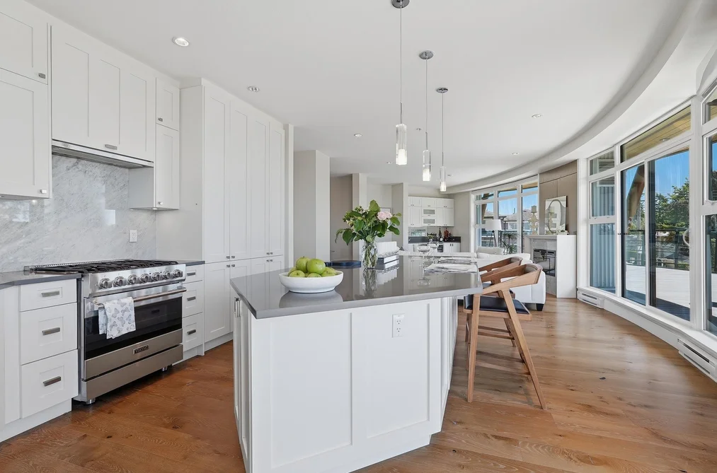 418 14855 THRIFT AVENUE, White Rock BC V4B 2J6, White Rock BC — Residential for Sale — Photo 12 of 39