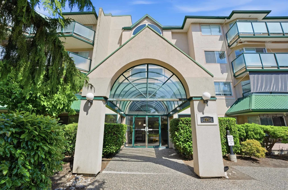 418 2962 TRETHEWEY STREET, Abbotsford BC V2T 4M3, Abbotsford BC — Residential for Sale - Photo 2