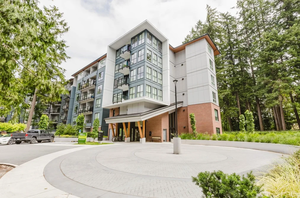 Condo for sale at 418 3480 146a Street Surrey British Columbia - MLS: R3145496