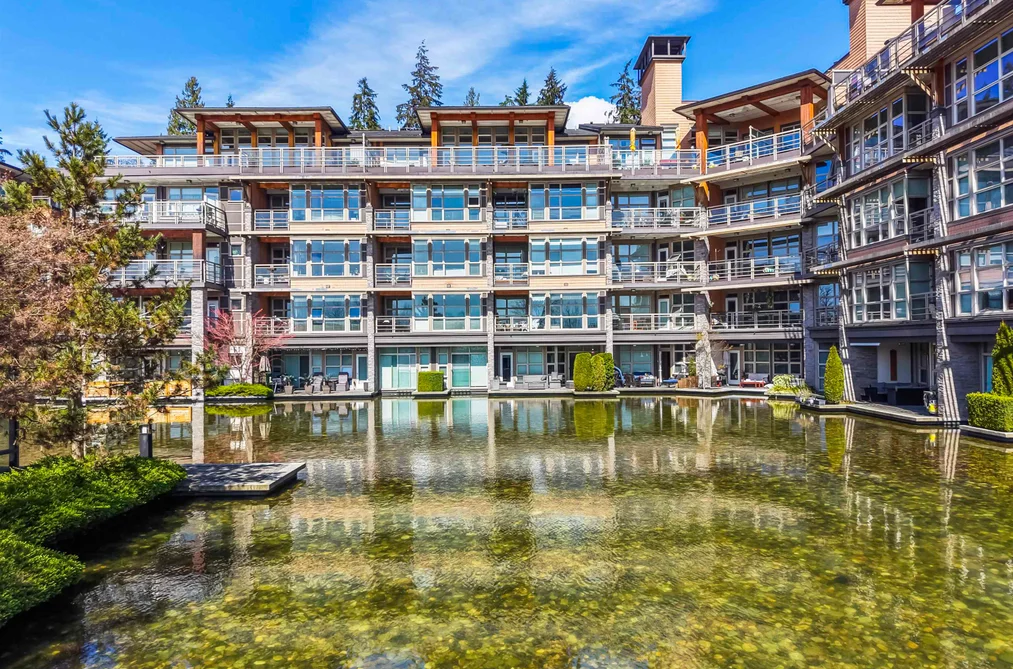 Condo for sale at 418 3606 Aldercrest Drive North Vancouver British Columbia - MLS: R3118996