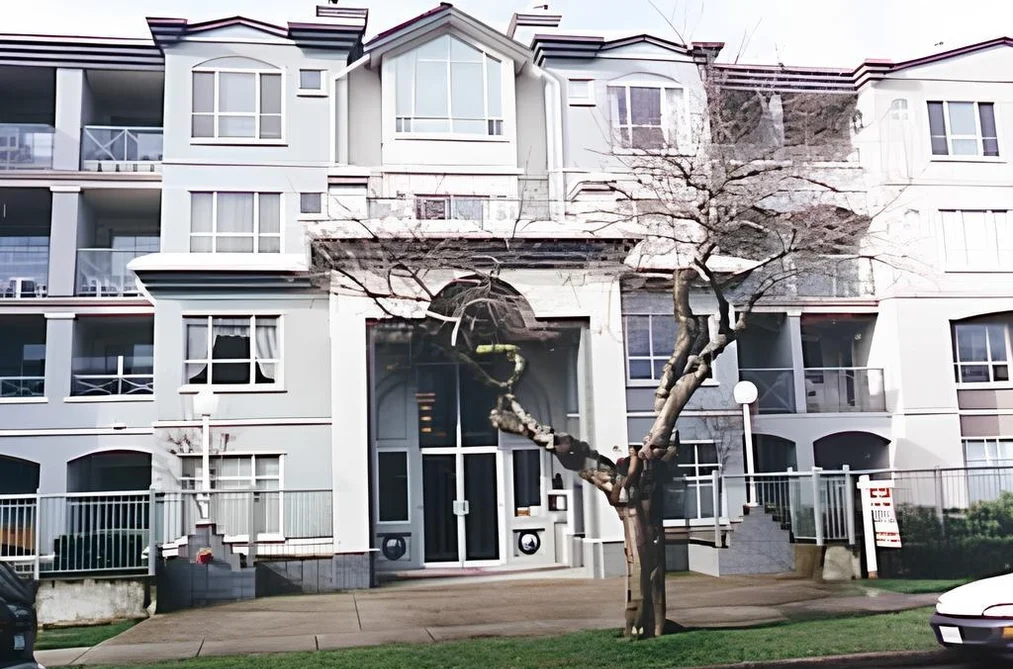 Condo for sale at 418 6475 E Chester Street Street Vancouver British Columbia - MLS: R3075580