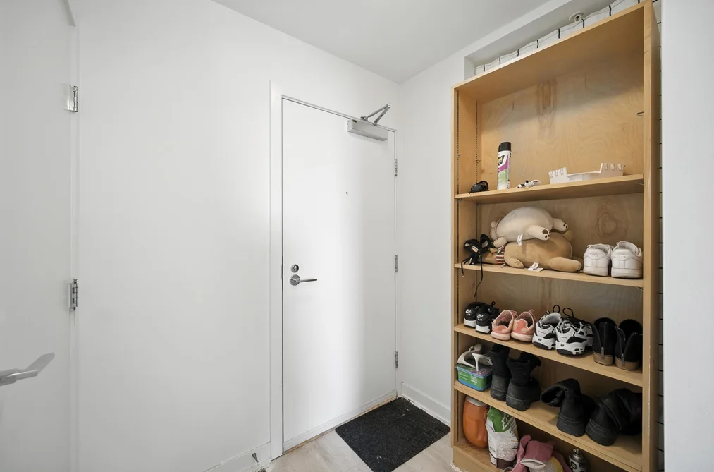 418 8850 UNIVERSITY CRESCENT, Burnaby BC V5A 0C8, Burnaby BC — Residential for Sale — Photo 14 of 22